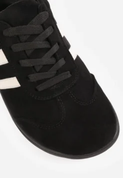 Czarne Sneakersy w Stylu Barefoot z Szerokim Noskiem z Imitacji Zamszu Ozdobione Paskami Canne