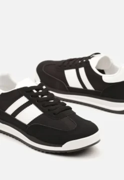 Czarne Sneakersy w Stylu Tenisówek Ozdobione Paskami Lilmi