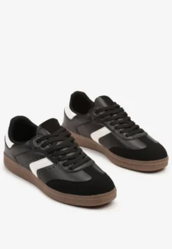 Czarne Sneakersy z Perforacją w Stylu Tenisówek Olirielis
