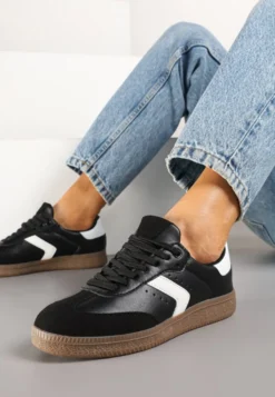Czarne Sneakersy z Perforacją w Stylu Tenisówek Olirielis