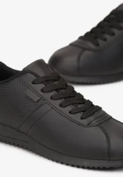 Czarne Sneakersy z Przeszyciami Phyrise