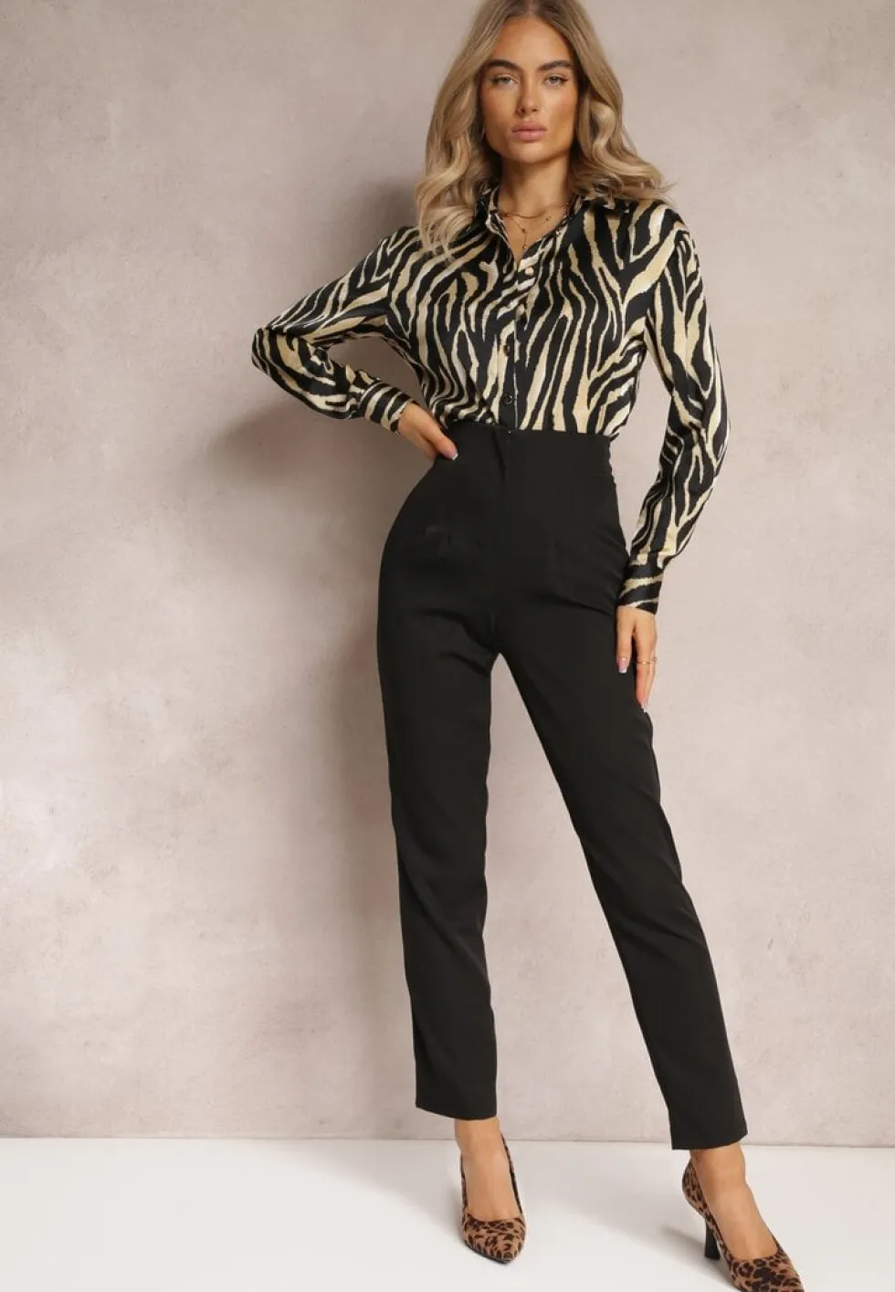 Czarne Spodnie Cygaretki High Waist Molfi