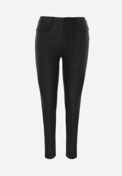 Czarne Spodnie Push-Up Skinny z Woskowanym Matowym Wykończeniem Tarellia