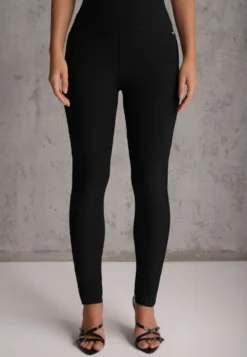 Czarne Spodnie Skinny High Waist z Gumką w Talii Ivelbia