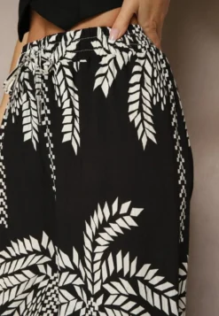 Czarne Spodnie z Wiskozy o Szerokim Kroju High Waist z Palmami Varritia