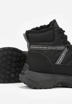 Czarne Sportowe Śniegowce Chunky na Platformie Ishweda