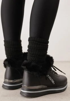 Czarne Sznurowane Botki Sneakersy z Futerkiem Gameda