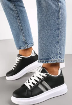 Czarne Sznurowane Sneakersy z Imitacji Skóry Ozdobione Paskami z Cyrkoniami Isolinna