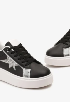 Czarne Sznurowane Sneakersy na Niskiej Platformie z Brokatowymi Wstawkami Cominia