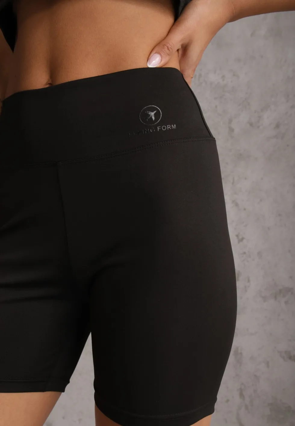 Czarne Szorty Kolarki High Waist Marerila