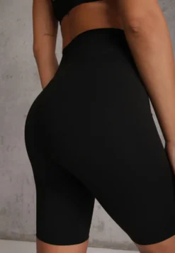 Czarne Szorty Kolarki High Waist z Gumką w Talii Xelfea