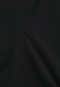 Czarne Szorty Kolarki High Waist z Gumką w Talii Xelfea