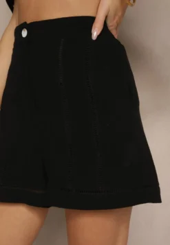 Czarne Szorty z Bawełny High Waist Ozdobione Geometrycznym Wzorem Galessira