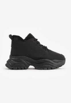 Czarne Trapery Sneakersy Vices na Platformie z Tłoczeniem Nirrise