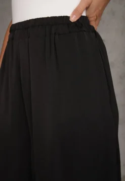 Czarne Wiskozowe Spodnie Szerokie High Waist Rissalene