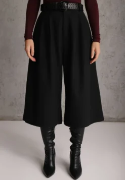 Czarne Wiskozowo-Bawełniane Spodnie Casual Culottes z Paskiem z Klamerką Jumorla