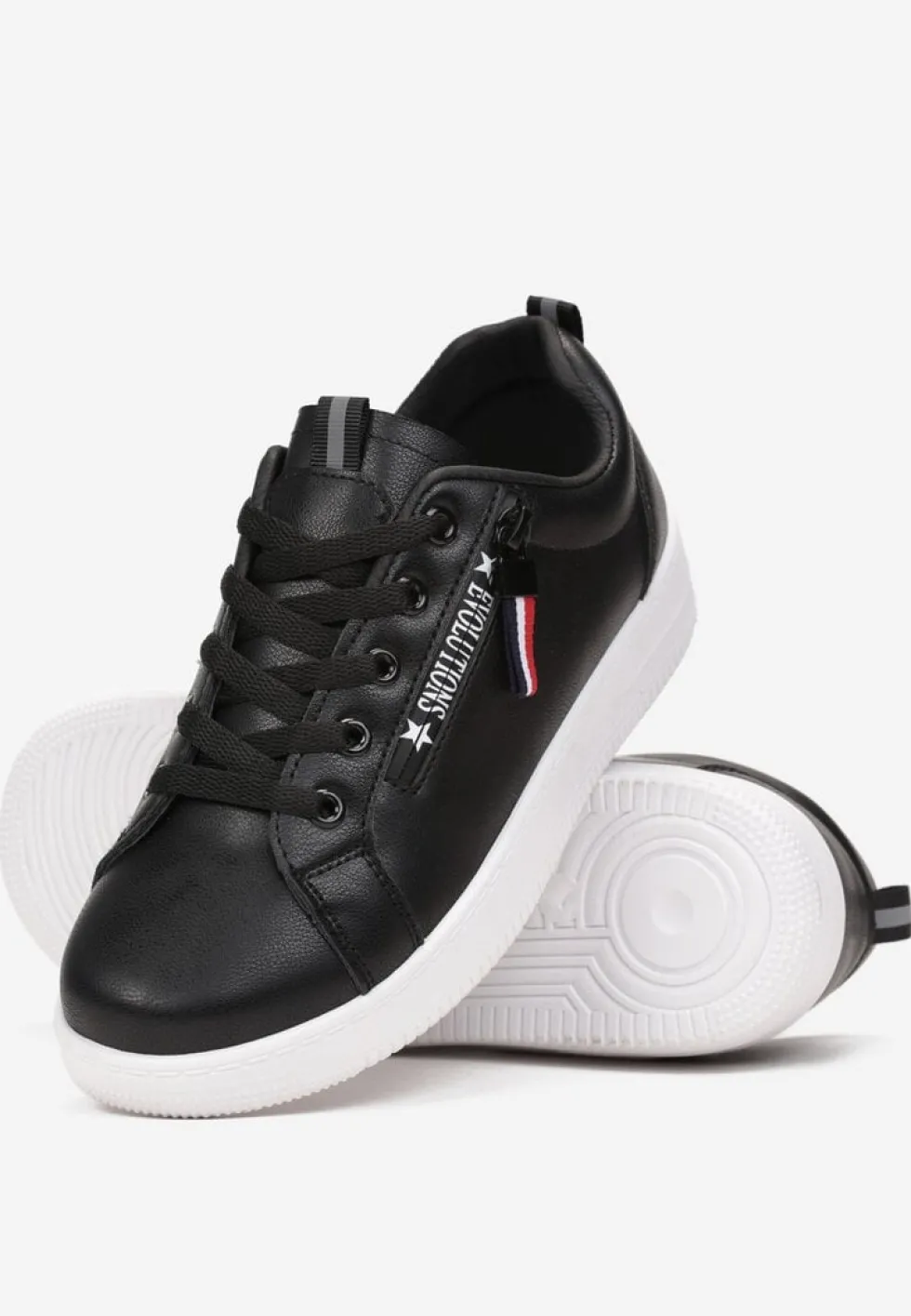 Czarne Wiązane Sneakersy przed Kostkę z Ozdobnym Suwakiem i Naszywką Hypatha