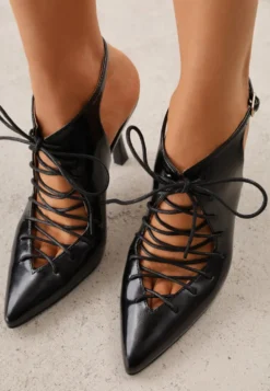 Czarne Wiązane Szpilki Typu Slingback Angellta