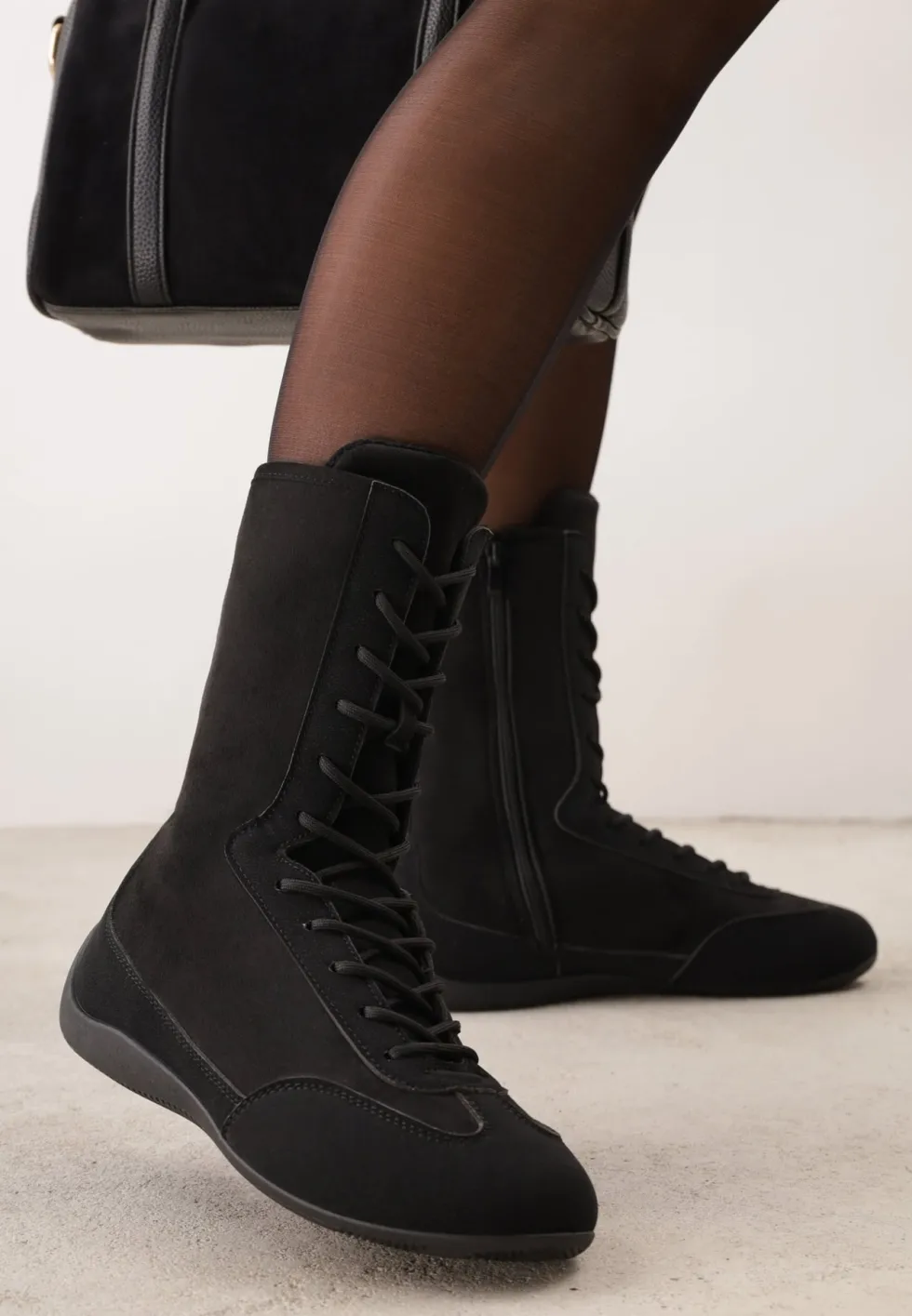 Czarne Wysokie Sneakersy Typu Boxing Boots z Ocieplaną Wyściółką Tilpera