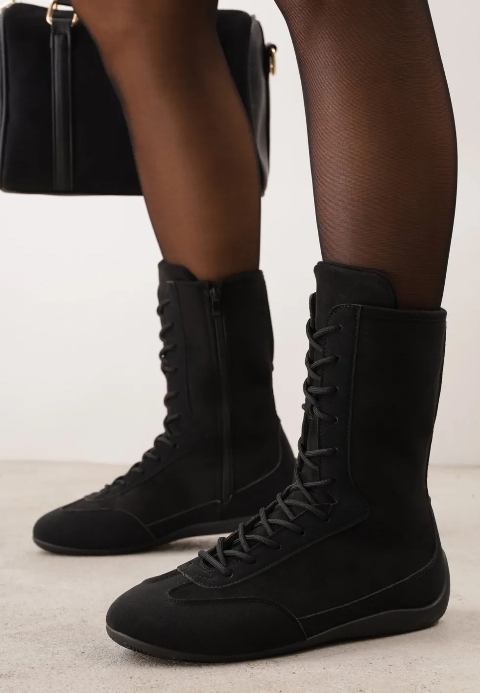 Czarne Wysokie Sneakersy Typu Boxing Boots z Ocieplaną Wyściółką Tilpera