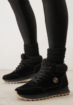 Czarne Zimowe Sneakersy ze Sztucznym Futerkiem Turelia
