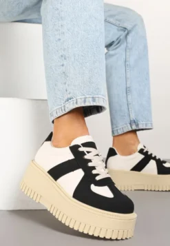 Czarno-Beżowe Sneakersy Typu Tenisówki na Żłobionej Platformie Lorreia