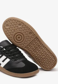 Czarno-Białe Casualowe Sznurowane Sneakersy na Płaskiej Podeszwie z Paskami po Bokach Weiara