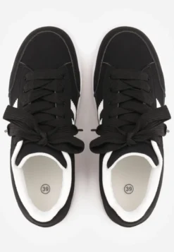 Czarno-Białe Sneakersy Basic z Paskami na Boku Adila