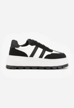 Czarno-Białe Sneakersy na Tłoczonej Platformie z Ozdobnymi Paskami Fonivena