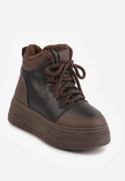 Czarno-Brązowe Sneakersy Śniegowce Vices na Tłoczonej Platformie z Napisem Olinnea