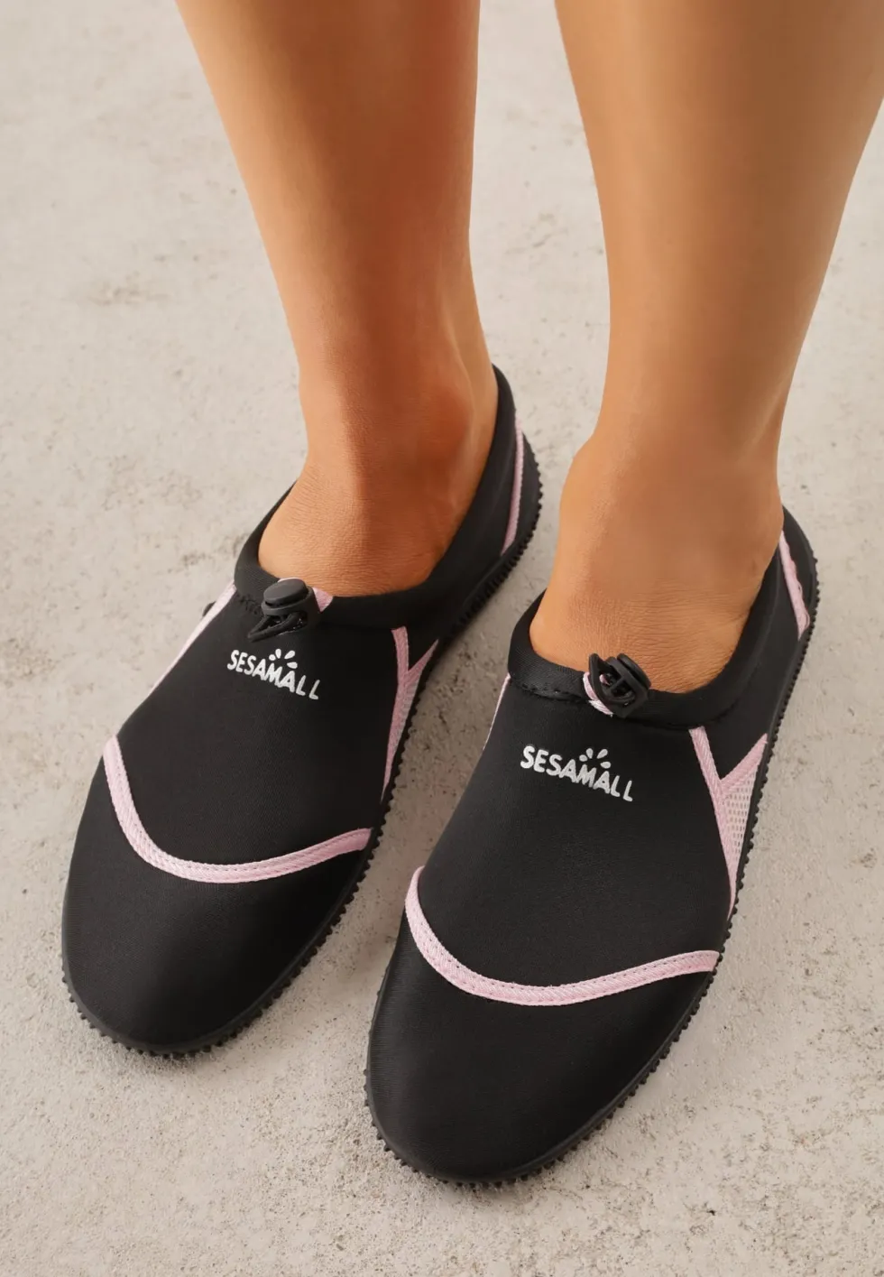 Czarno-Różowe Wsuwane Buty Sportowe do Wody z Elastyczną Cholewką Vetilore