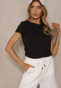 Czarny Basicowy T-shirt z Bawełny Mevolena