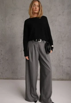 Czarny Basic Sweter Nietoperz z Wiskozą Rosanel