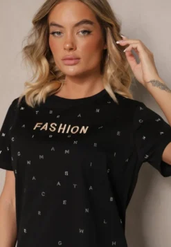 Czarny Bawełniany T-shirt Ozdobiony Napisem i Cyrkoniami Nalavenna