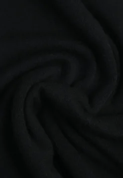 Czarny Casualowy Sweter o Klasycznym Fasonie z Okrągłym Dekoltem Pilare