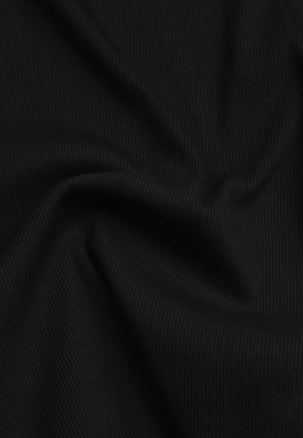Czarny Dopasowany T-shirt z Marszczeniem z Bawełnianej Tkaniny w Prążki Assarena