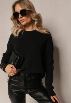Czarny Dzianinowy Sweter z Okrągłym Dekoltem Aissorne