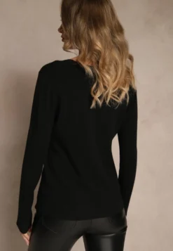 Czarny Gładki Sweter w Minimalistycznym Stylu Tevra