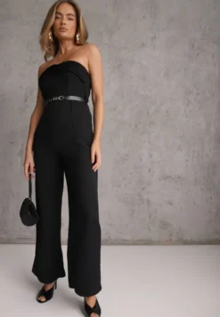 Czarny Kombinezon VICES Bandeau z Falbankami i Paskiem w Eleganckim Stylu Pinoia