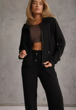 Czarny Komplet Dresowy z Polaru Bluza na Suwak z Kapturem i Spodnie Wide Leg Ivama