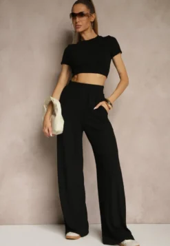 Czarny Komplet z Bawełny T-shirt Typu Crop Top i Spodnie Wide Leg Nelisandra