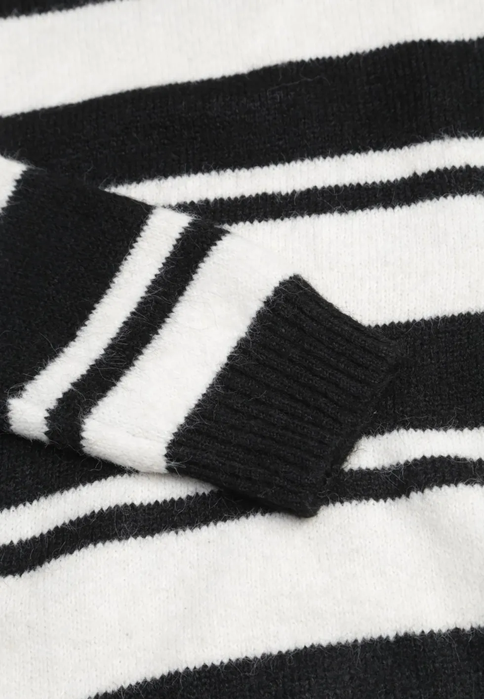 Czarny Pasiasty Sweter z Kapturem z Dzianiny z Wełną i Bawełną Edelmi