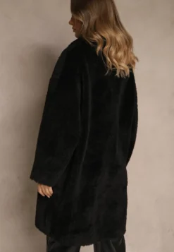 Czarny Płaszcz Teddy o Dwurzędowym Kroju Oversize Azzena