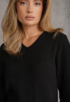 Czarny Sweter z Wełną w Minimalistycznym Stylu Joslina