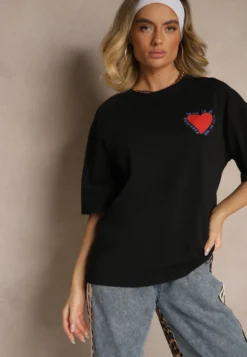 Czarny T-shirt z Bawełny Ozdobiony Sercem Ranira