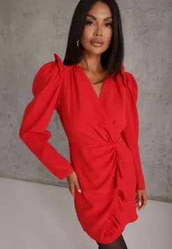 Czerwona Sukienka Zarinyra