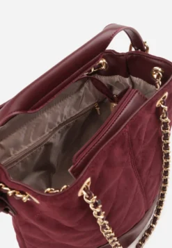 Czerwona Torebka Bucket Bag z Przeszyciami w Romby z Rączką i Uchwytami z Łańcuszkiem Denidora