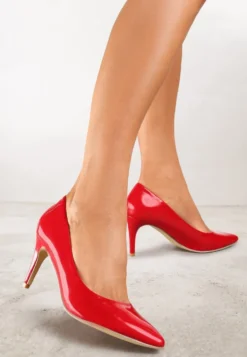 Czerwone Czółenka na Szpilce w Klasycznym Stylu Naolita