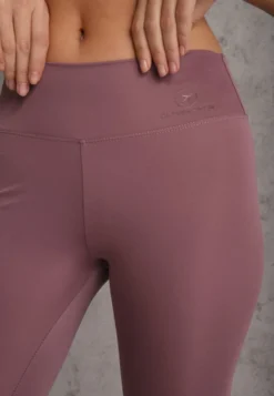 Fioletowe Legginsy Basic z Modelującą Wstawką w Pasie Liacan