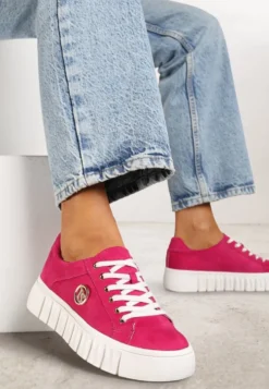 Fuksjowe Sznurowane Sneakersy Vices na Platformie z Tłoczeniem i Metaliczną Aplikacją Lavfedi